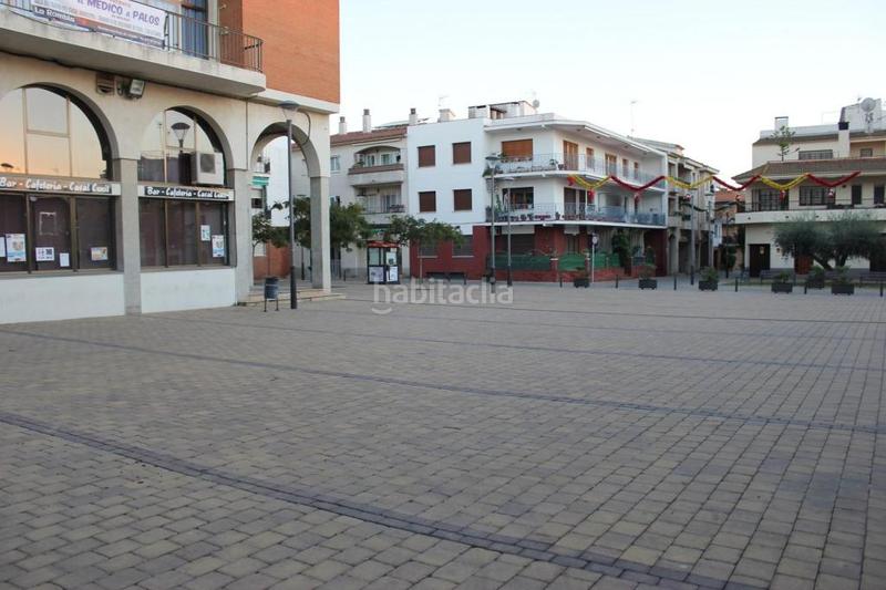 Foto d5f4f424-f03e-42ec-a2d7-042905da0a43. Locale commerciale in Nucli Antic Cunit