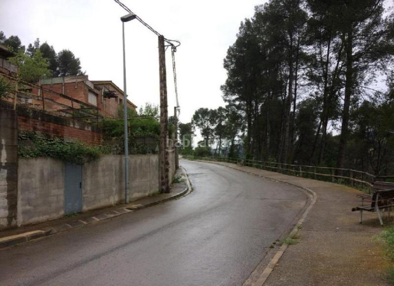 Foto c0d6a082-b1ae-4638-b04b-426ab0e511d9. Terreny residencial a Corbera de Llobregat