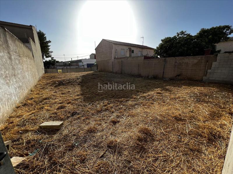 Foto 50c49797-cc0c-42af-907a-f9bd3ca0c3a2. Terreno residencial en Abengibre