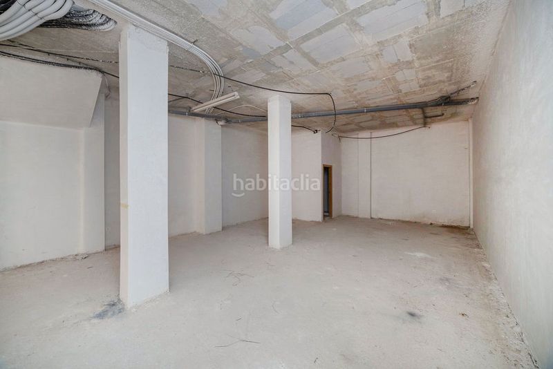 Foto b121024b-7b27-4901-9689-7a56cdd6cee2. Local comercial a Monòver