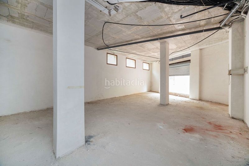 Foto e05bd253-da8d-4fa8-bf45-98eac8ceef1b. Local comercial a Monòver