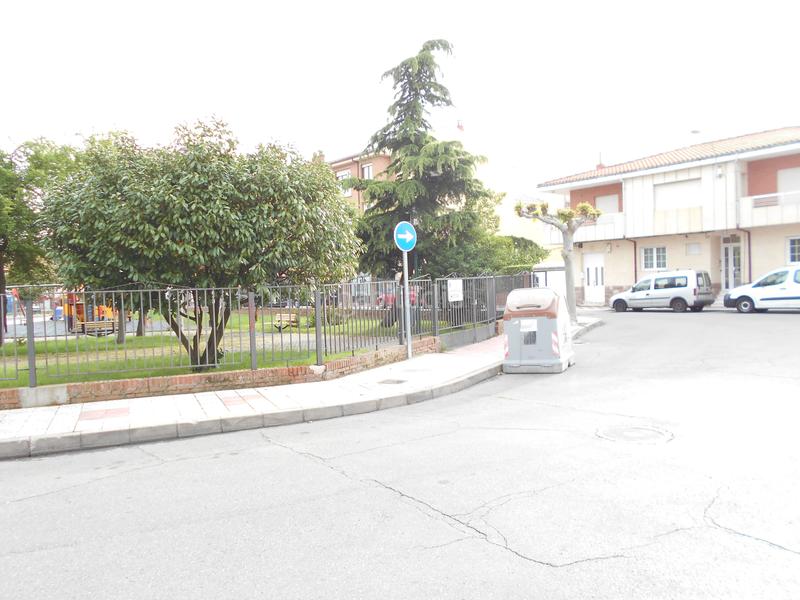 Foto bcc80b2c-6bb3-4ede-8166-22e679612670. Local comercial a Villaquilambre