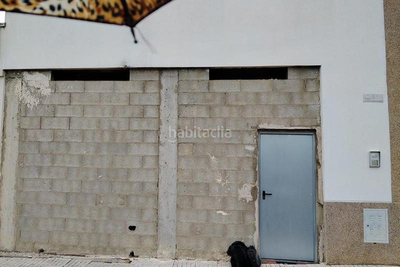 Foto 1df000ad-5a1b-4107-8150-d66a705c305b. Local comercial en Almonte Almonte