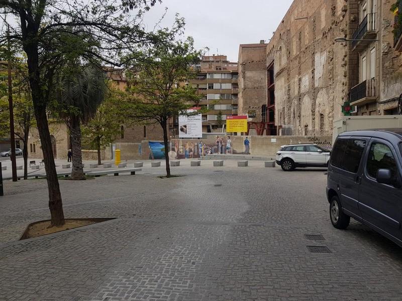 Foto b8a30550-2e01-4824-8226-f4d534c4877c. Terreno residencial en Escodines Manresa