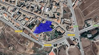 Terreny residencial  Artera