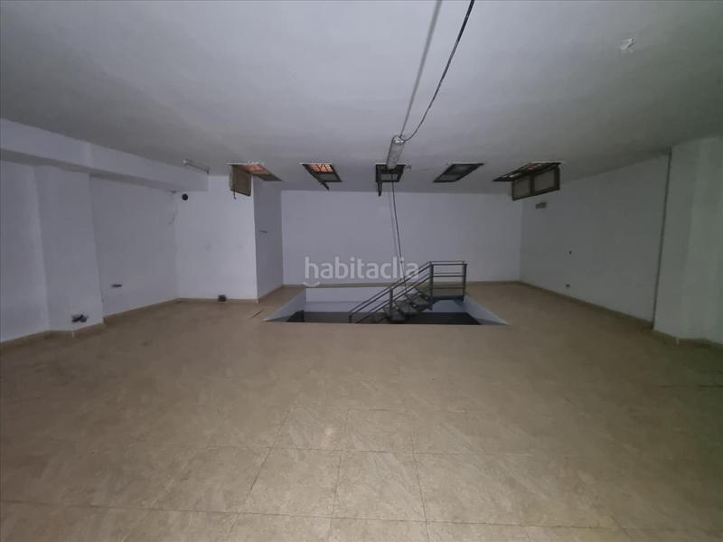 Foto 3e3426b1-c054-423c-8d0a-7507f9e253a2. Local comercial a Nou Eixample Sud Tarragona