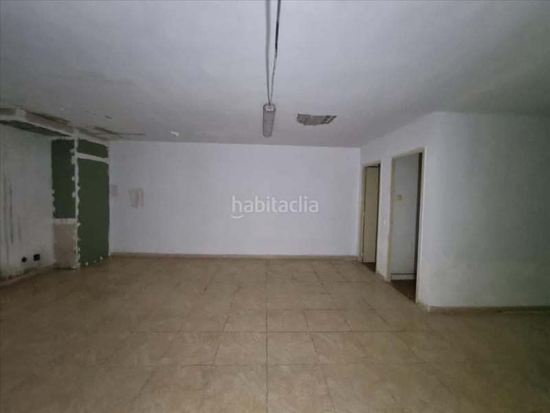 Foto f3b243bb-5e3e-47be-98a2-b50e6bfda854. Local comercial a Nou Eixample Sud Tarragona