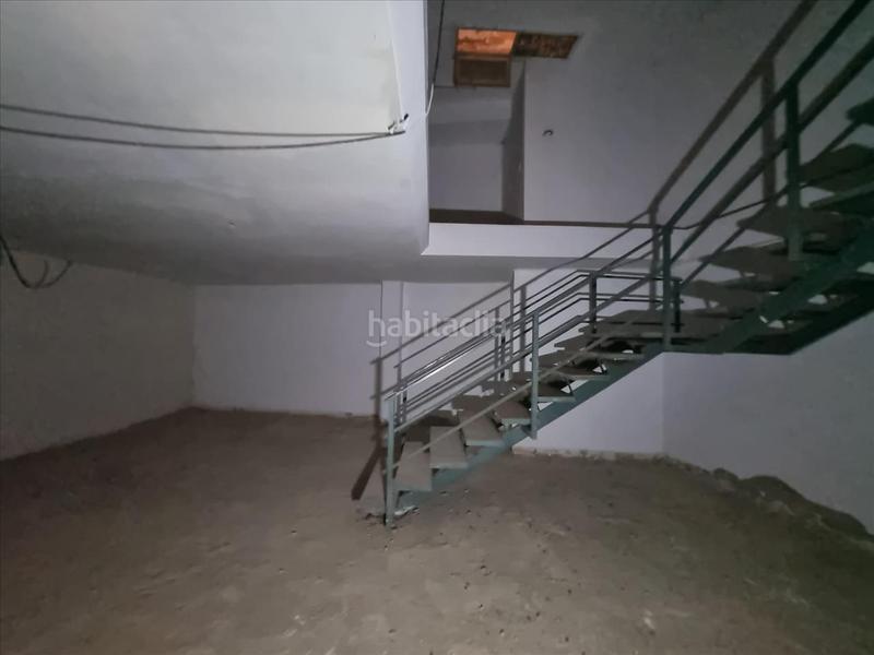 Foto f403523c-d591-4c91-99d7-4dbd87e2a461. Local comercial a Nou Eixample Sud Tarragona