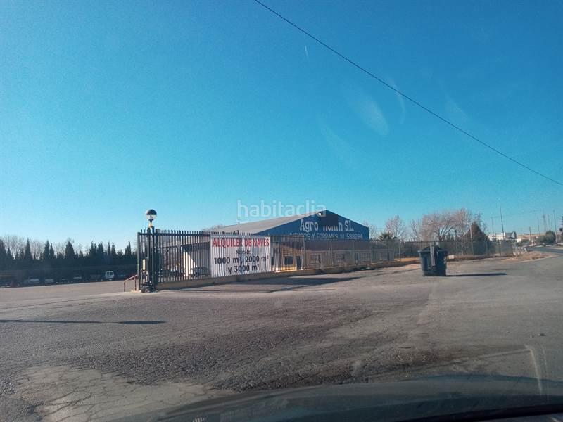 Foto bddfa0a3-0e78-4599-8c43-229ab2d33128. Bâtiment à usage industriel dans Hellín