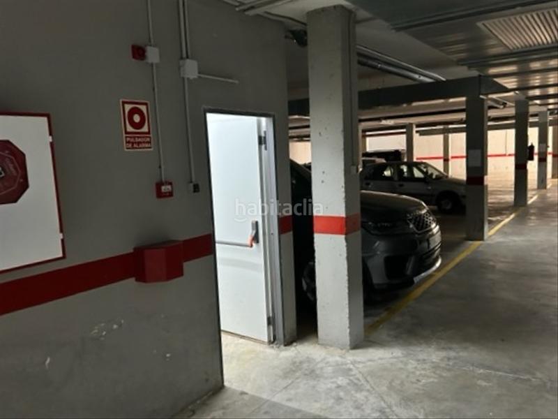 Foto 9ddb32da-2c3e-4781-a349-cd4e3df715ef. Autoparkplatz in Parc Tecnològic Paterna