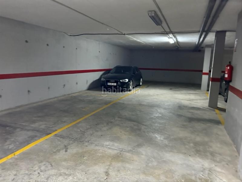 Foto 560029b8-f974-4fb2-858a-484a26e418f8. Parking voiture dans Parc Tecnològic Paterna