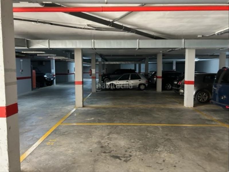 Foto 7ffda320-ac4a-4a7e-b010-765a5abc4dc7. Parking voiture dans Parc Tecnològic Paterna