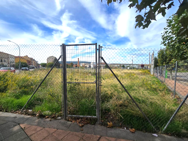 Foto 77d619a5-95d2-48e8-9528-4a7f067d36b8. Terreny residencial a Navarrete