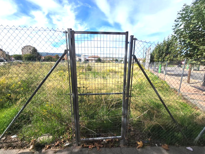 Foto c8f7cbfd-c2bc-4aa5-b461-c3626ad8f4a8. Terreny residencial a Navarrete