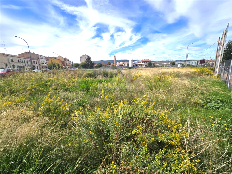 Foto ddb7168f-e0f5-412a-ac2b-9270a799545e. Terreny residencial a Navarrete