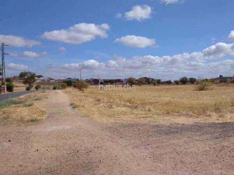 Foto 91ea19b1-0d94-40b5-b3b8-38e3c9c0036e. Terrain résidentiel dans Maria Auxiliadora - Barriada de Llera Badajoz