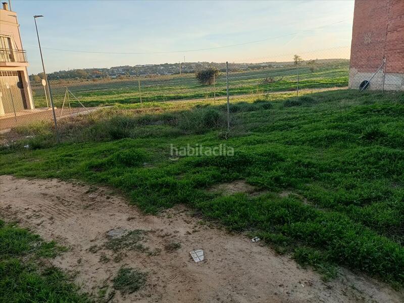 Foto f57bfad8-5a01-4d9a-adea-164bc163c47b. Terrain résidentiel dans Maria Auxiliadora - Barriada de Llera Badajoz