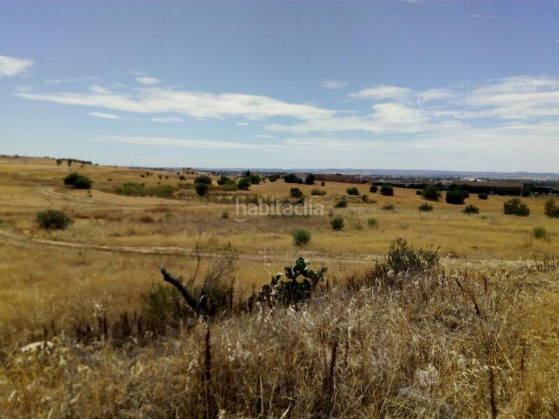 Foto d5050278-149d-43e1-9589-4db70cb81806. Terreno residenziale in Maria Auxiliadora - Barriada de Llera Badajoz