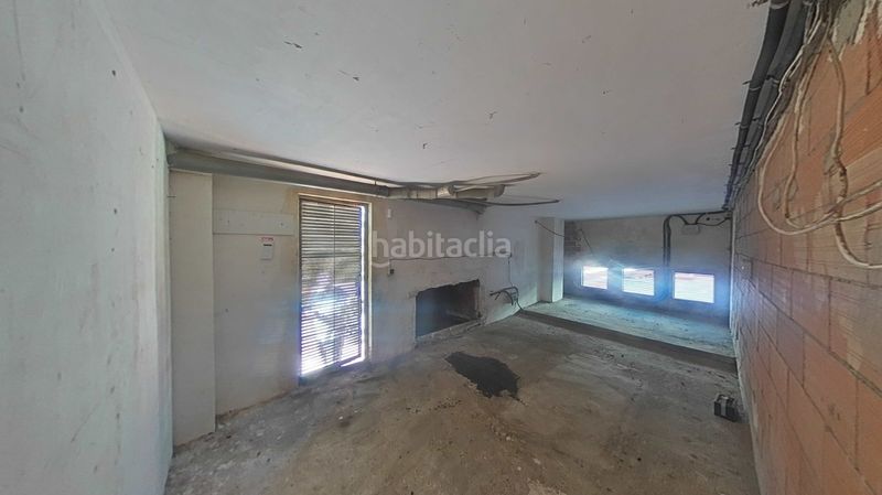 Foto b8576bfb-55b8-43c5-bd34-40f91abf66dd. Local comercial a Calella