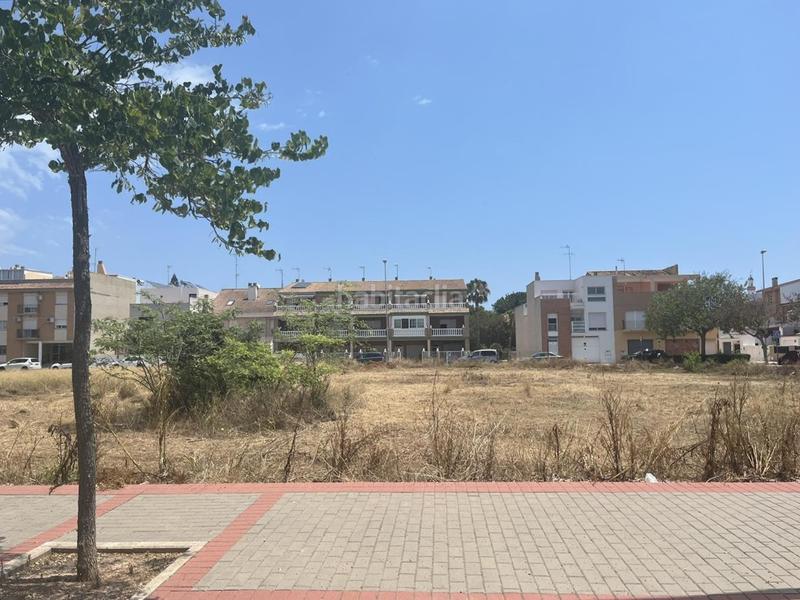 Foto 9262c78a-250a-4a6f-a0bc-c80f6ba0fb48. Terreny residencial a Canet d´en Berenguer