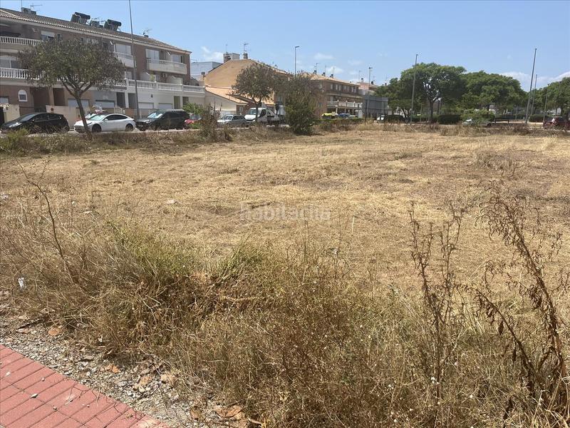 Foto c594d71b-3c55-45ef-8c62-c1e7e80169c3. Terreny residencial a Canet d´en Berenguer