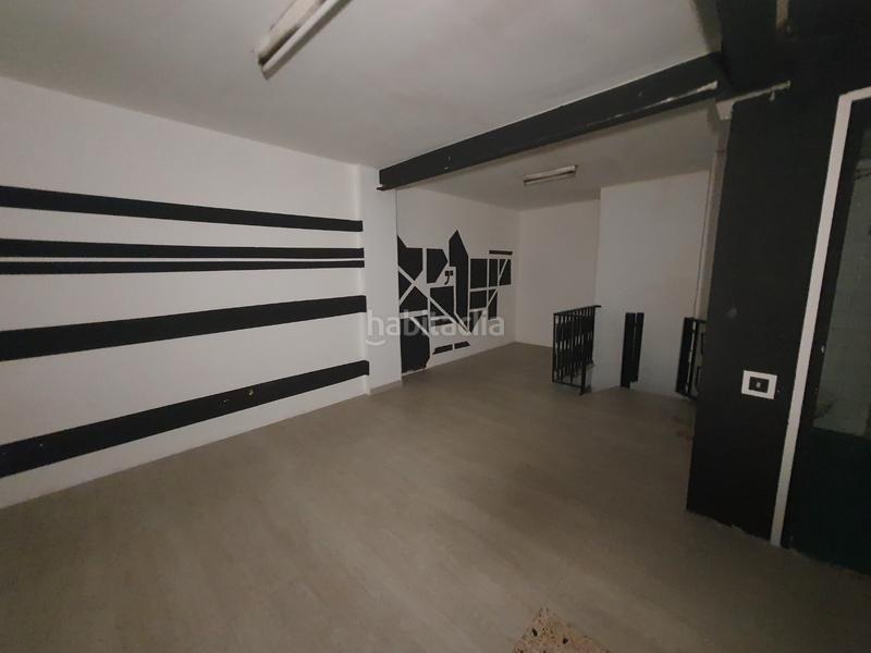 Foto 5c30285c-59cd-4979-92d9-100153bc9276. Local comercial a Carmel Barcelona