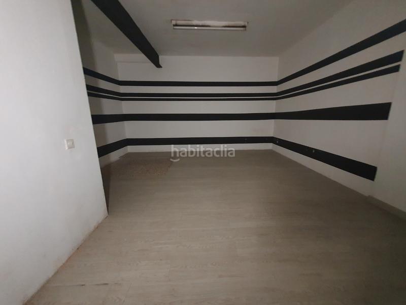 Foto be027b9a-ad1d-4c43-ba60-8b52c2eabc0d. Locale commerciale in Carmel Barcelona