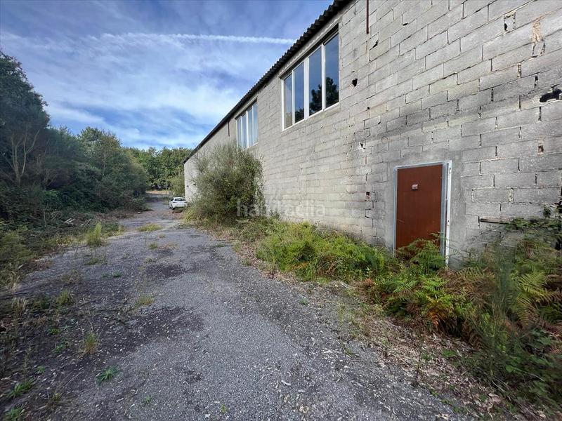 Foto b95a527c-6786-4d36-b403-3e03fcf1b814. Bâtiment à usage industriel dans Coles