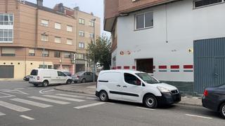 Locale commerciale in Becquer