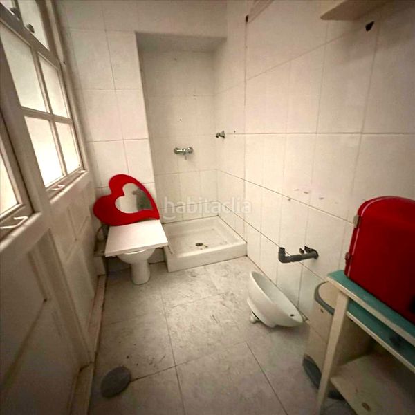 Foto 5d379b2e-b3d8-401c-95d1-1ad7bc93613c. Edificio in Ciudad Vieja Coruña (A)