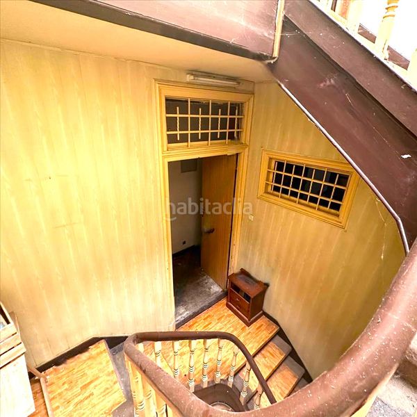 Foto 74765ca4-42f6-40a3-8d3c-cf32a551fc4b. Edificio in Ciudad Vieja Coruña (A)