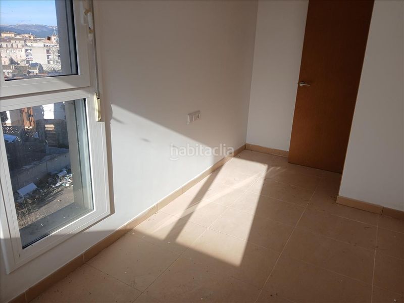 Foto f1f46546-f946-4217-ad0a-ed6b8f4a6284. Casa a Llacuna (La)