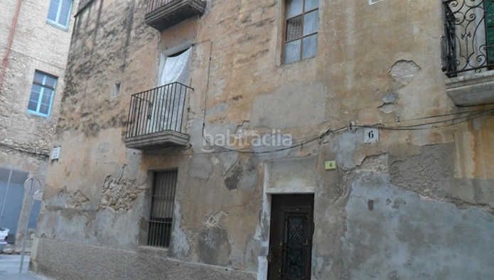 Foto a0371fcc-c8f5-4cdf-a432-f2f70d33db3d. Local comercial a Centre Tortosa