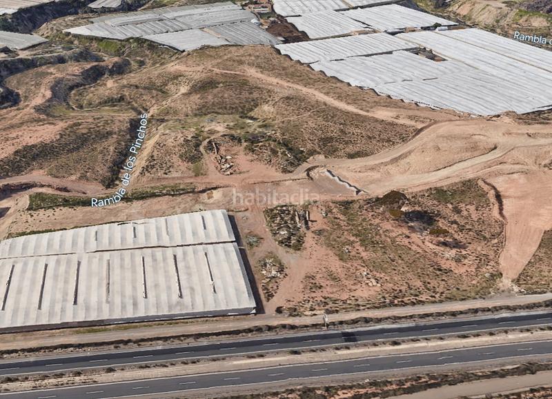 Foto 9a3c7349-d921-4b05-9c3e-8ec0c92dc878. Terreno residencial en Viator