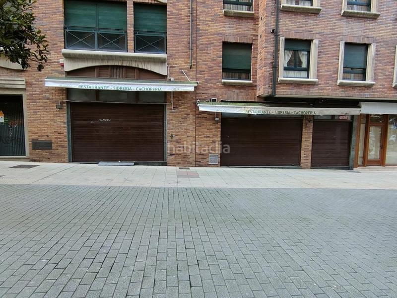 Foto fb914858-e27e-418c-9ad4-192fd313b45a. Local comercial en Salesas - Foncalada - Campoamor Oviedo