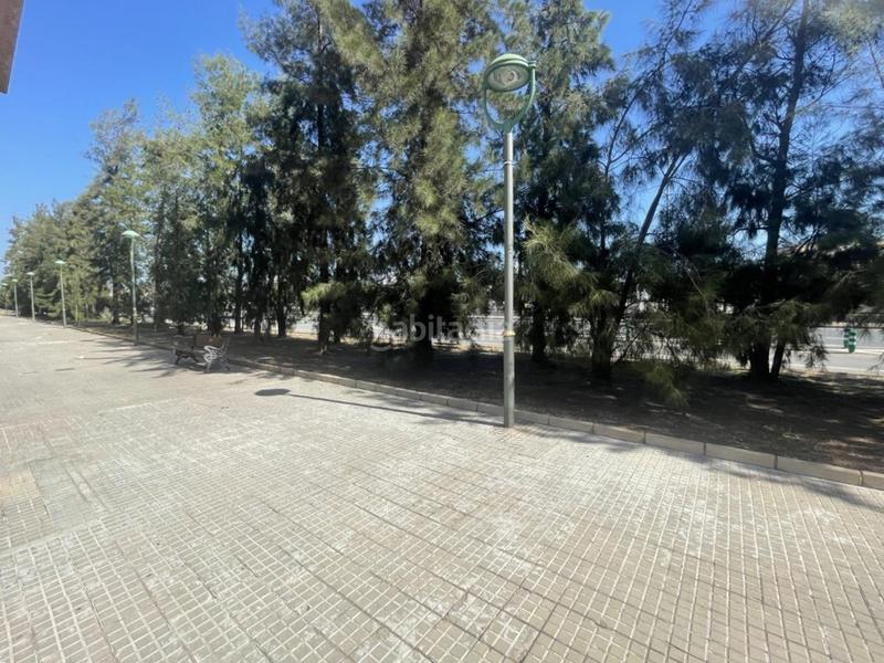 Foto d84276b6-0206-49ce-ac6a-57f6e46c23d5. Local comercial a Torreforta Tarragona