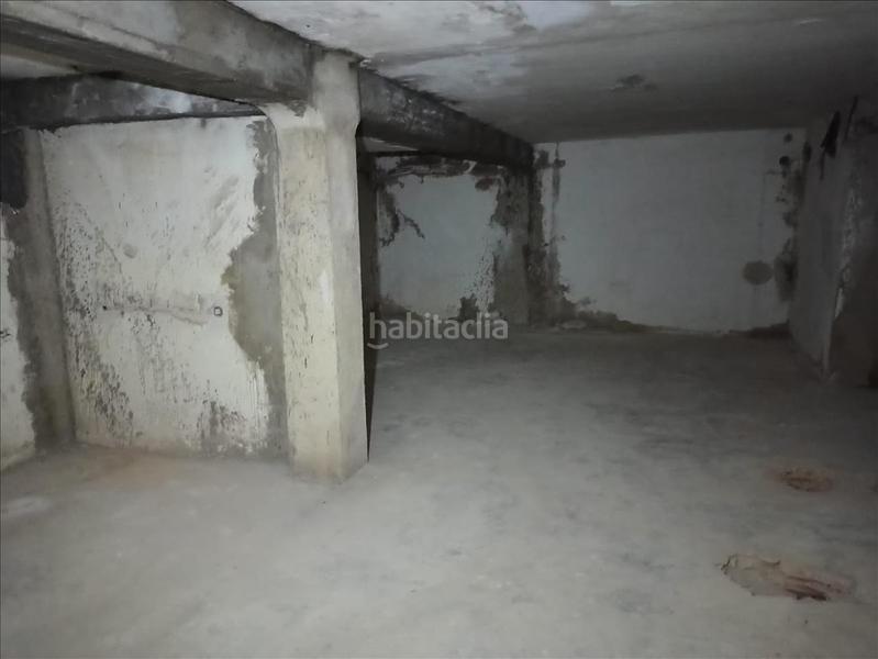 Foto d6ff90c4-dc64-47fc-83f2-fee9b058a4e3. Locale commerciale in pla de maset - cap de Salou Salou