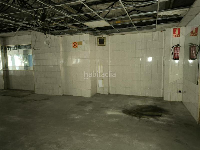 Foto b3619372-23bf-4ee1-8cb3-39f130a07050. Local comercial a La Villa - Bazuelo Mieres