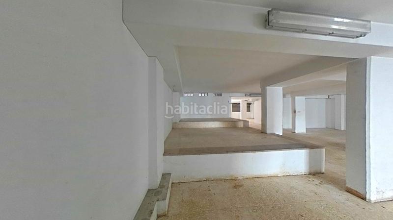 Foto f8eb0725-e7f5-4f9c-b99c-137804653c7c. Local comercial a La Roureda Viladecans