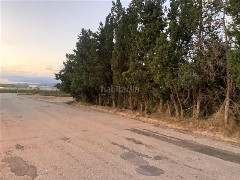 Foto af0da536-6a40-4bae-a8d4-c3d364512f45. Terreny residencial a Deltebre