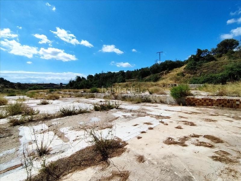 Foto 16e6a770-3da4-4bc0-b95e-8263c73e2a3e. Industrial plot in Cocentaina