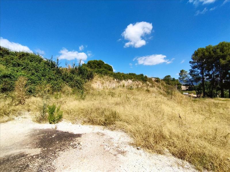 Foto 497861bb-b53f-468a-a374-129b49d15a21. Industrial plot in Cocentaina