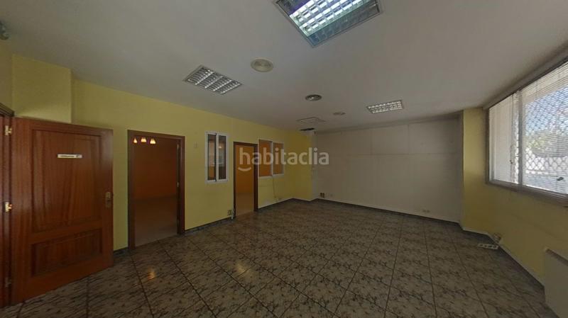 Foto 3f866620-8ac9-47f7-bdbb-59363c89ab29. Local comercial a Vilagarcía Vilagarcía de Arousa