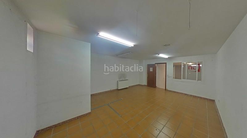 Foto a4d0e6e8-38c2-472e-84e2-1664e82761ba. Local comercial a Vilagarcía Vilagarcía de Arousa