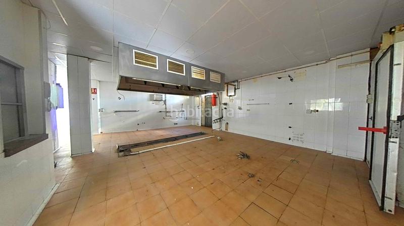 Foto 1bb08ce6-dcb2-4da7-a923-4de16e8a8fa5. Local comercial en Zona Industrial Prat de Llobregat (El)