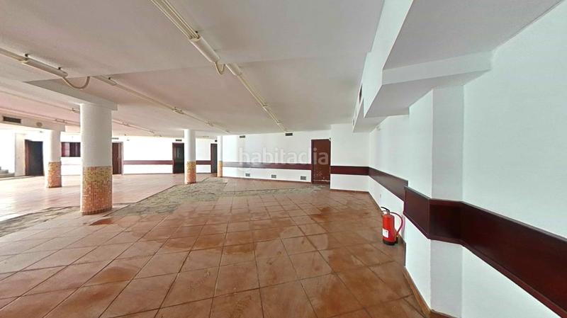 Foto 46347825-8a7e-4d05-b284-deba8f58c12e. Local comercial en Zona Industrial Prat de Llobregat (El)