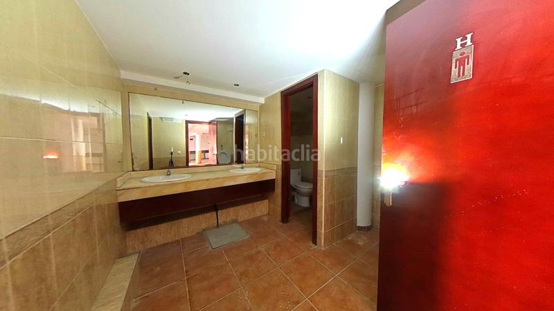 Foto 80d2f720-7b5b-422e-a7f9-16fc0ca43e9b. Local comercial en Zona Industrial Prat de Llobregat (El)