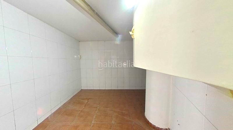 Foto a71cd819-73c4-4197-940f-5b5c3e52f88b. Local comercial en Zona Industrial Prat de Llobregat (El)