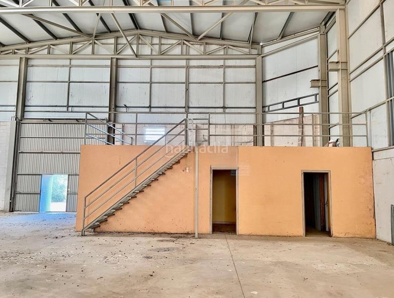 Foto ba5c6a02-6c70-46a7-b35c-e0fa099f5528. Fabrikhalle in Rodonyà