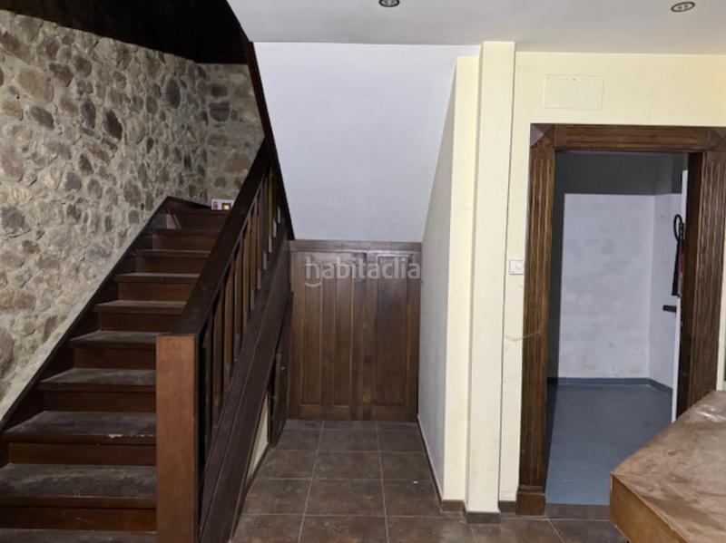 Foto e340722f-b8ef-4cd4-a801-1a611f44abda. Edificio en Tineo